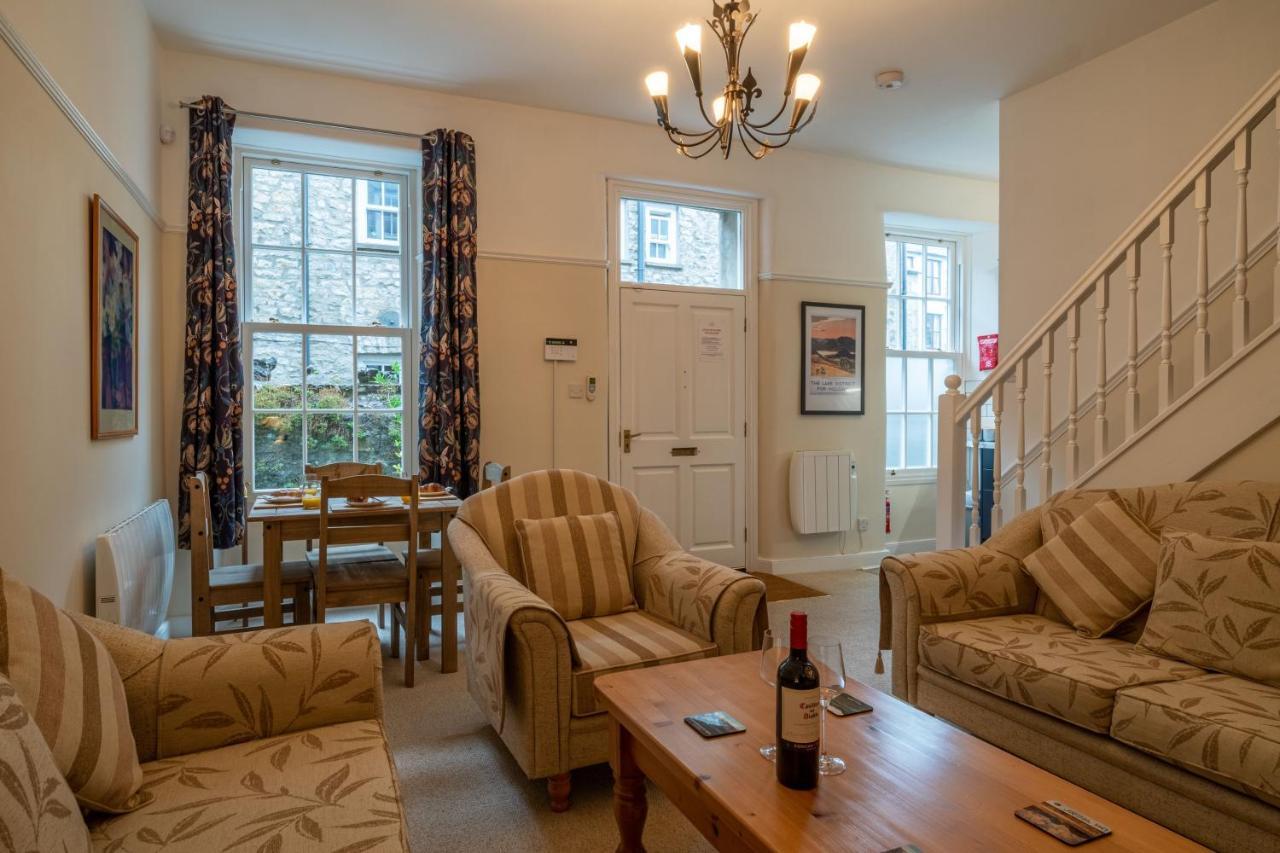 Kent Cottage - Town Centre, With Parking Kendal Exterior foto